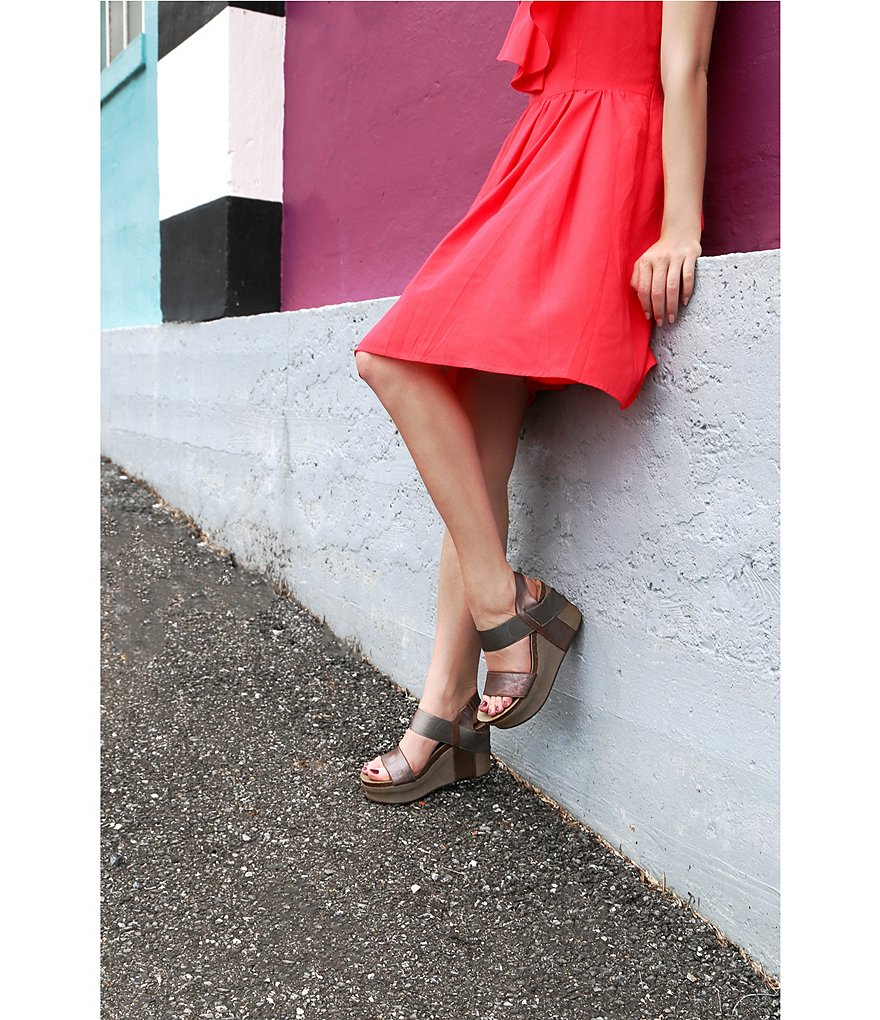 OTBT Bushnell Leather Platform Wedges