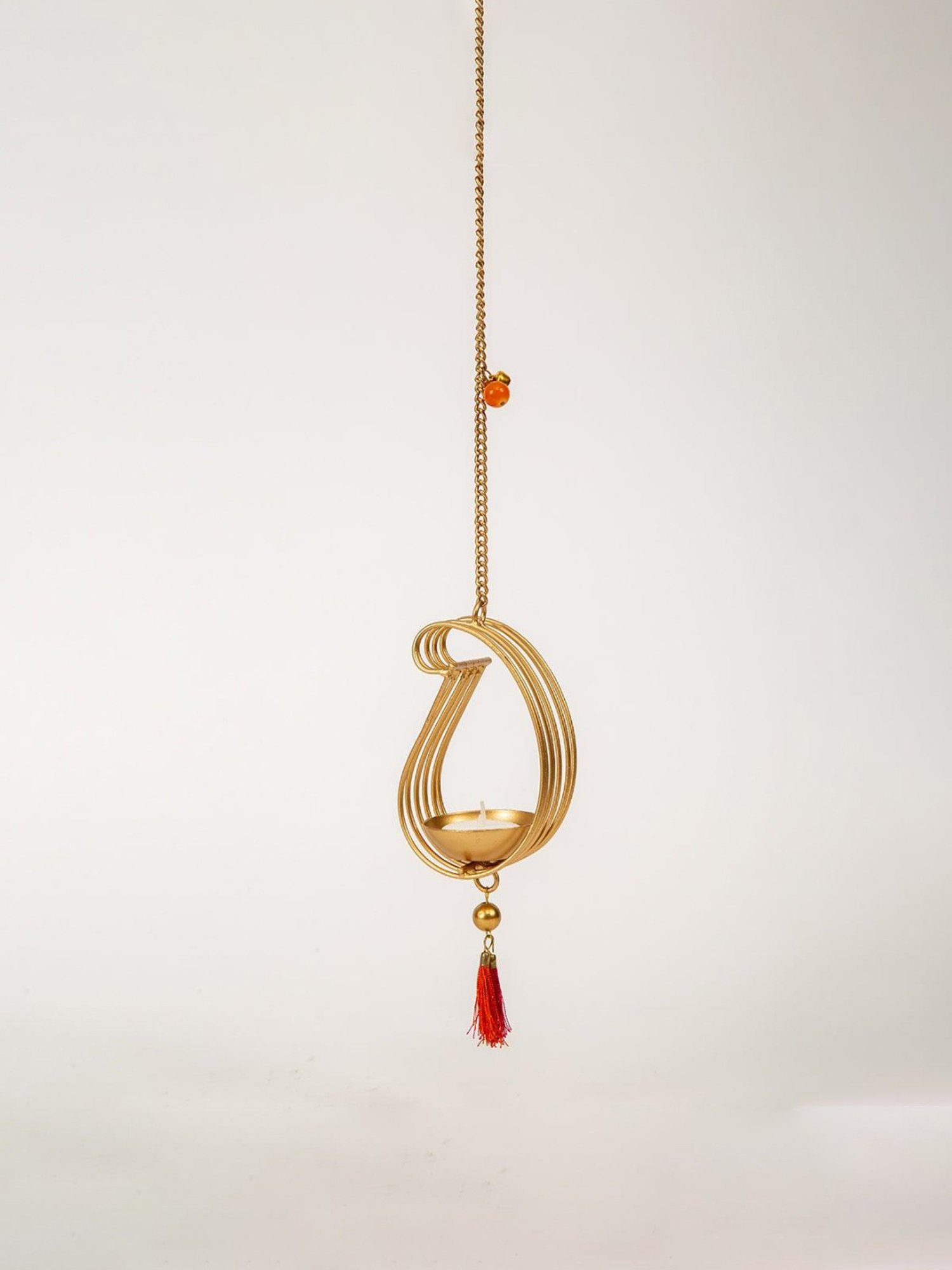 Darice Pack of 2 Cleveland Vintage Lighting Edison Style E12S Base Flame Candelabra Bulbs