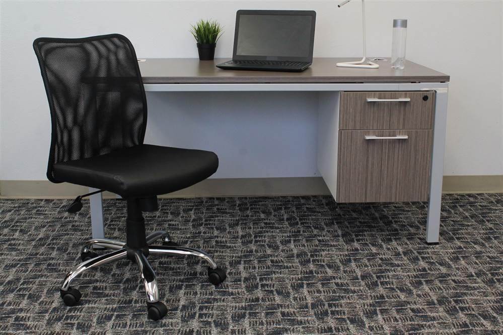 Budget Mesh Task Chair in Black