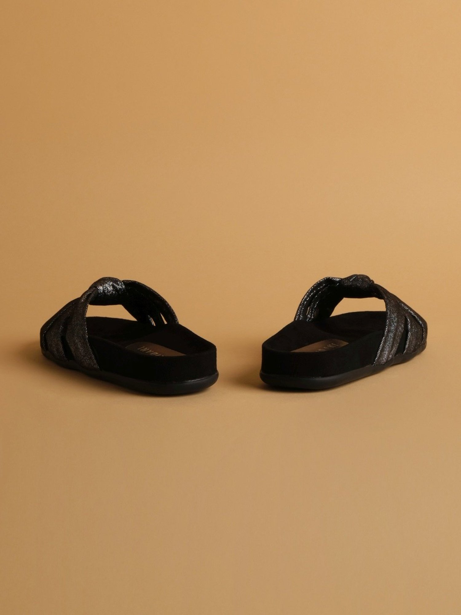 Eridani Women's Ceraa Black Casual Sandals