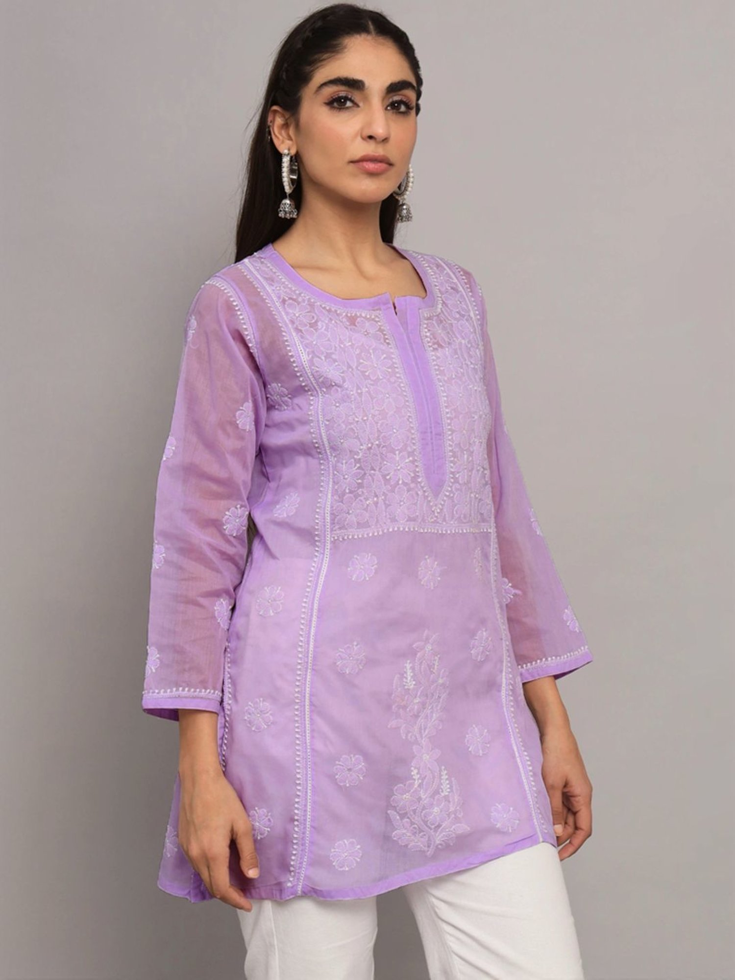 PARAMOUNT CHIKAN Orchid Cotton Hand Embroidered Chikankari Straight Kurti