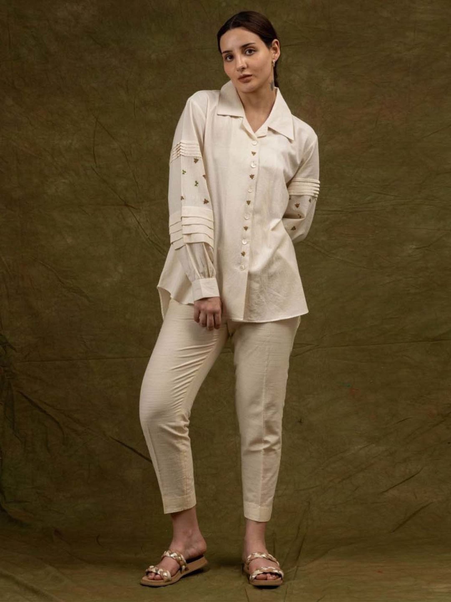 Mushio Off White Carla Floral Hand Embroidered Shirt