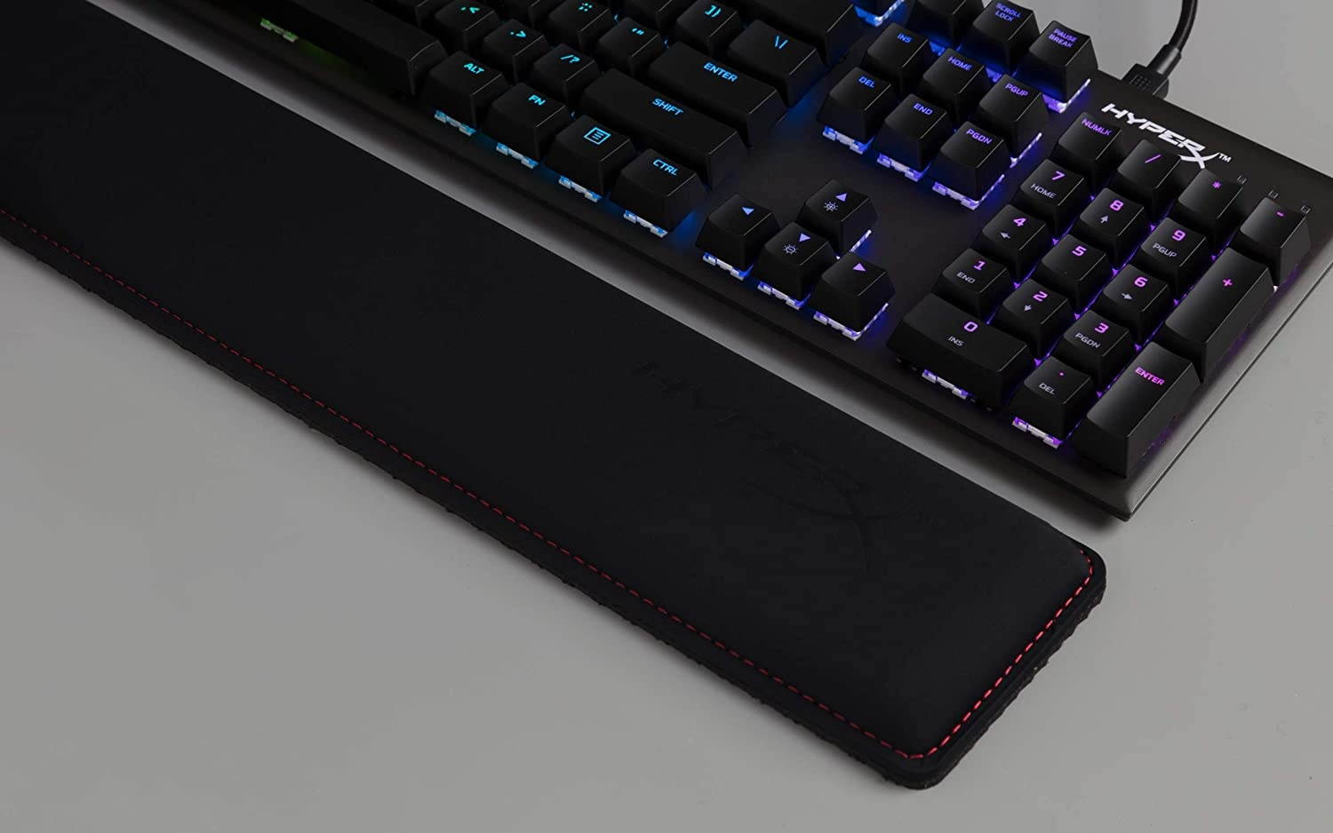 HyperX Wrist Rest - Cooling Gel - memory Foam - Anti-Slip - Ergonomic - Keyboard Accessory