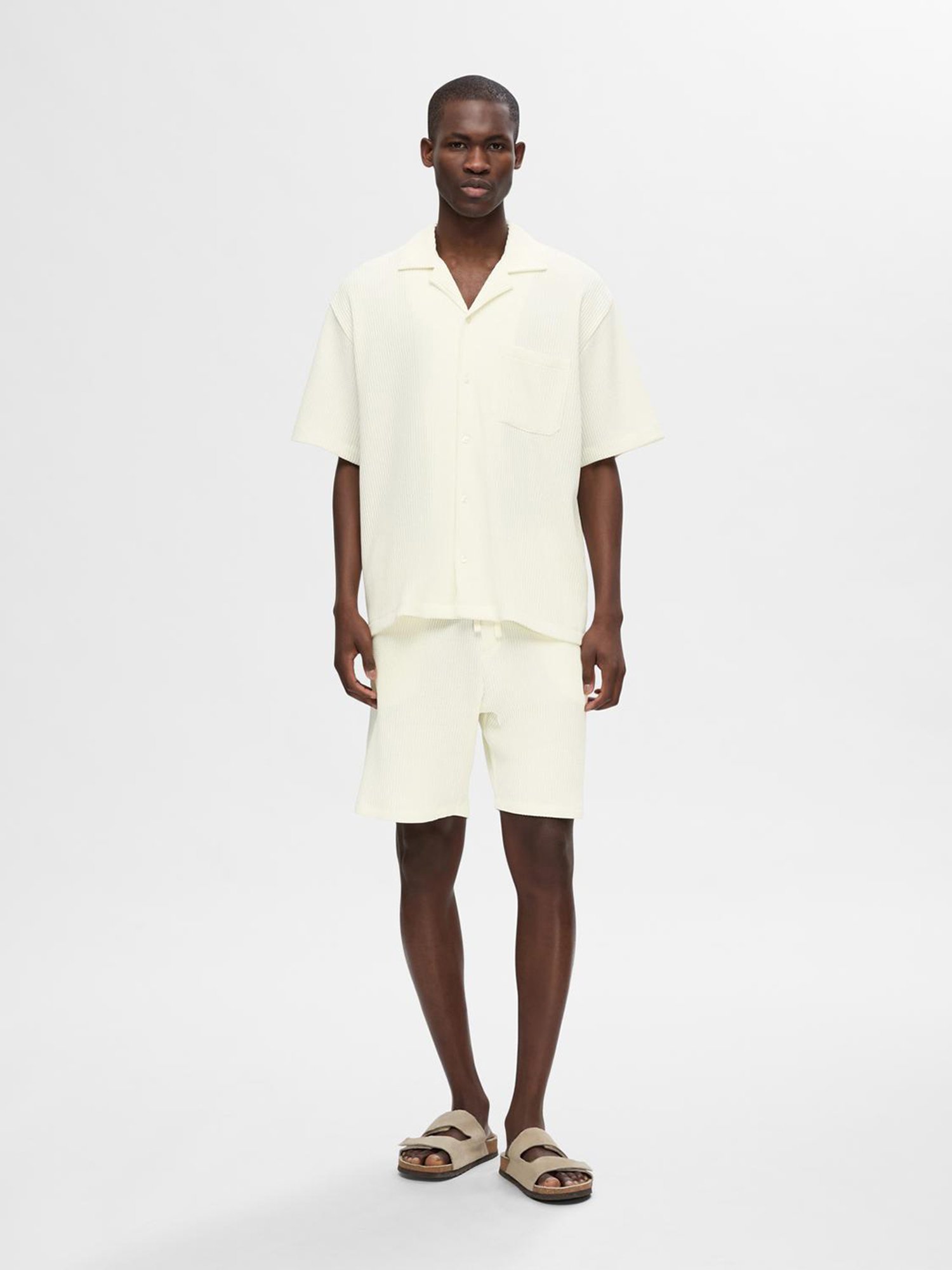 SELECTED HOMME Off White Relaxed Fit Textured Shorts