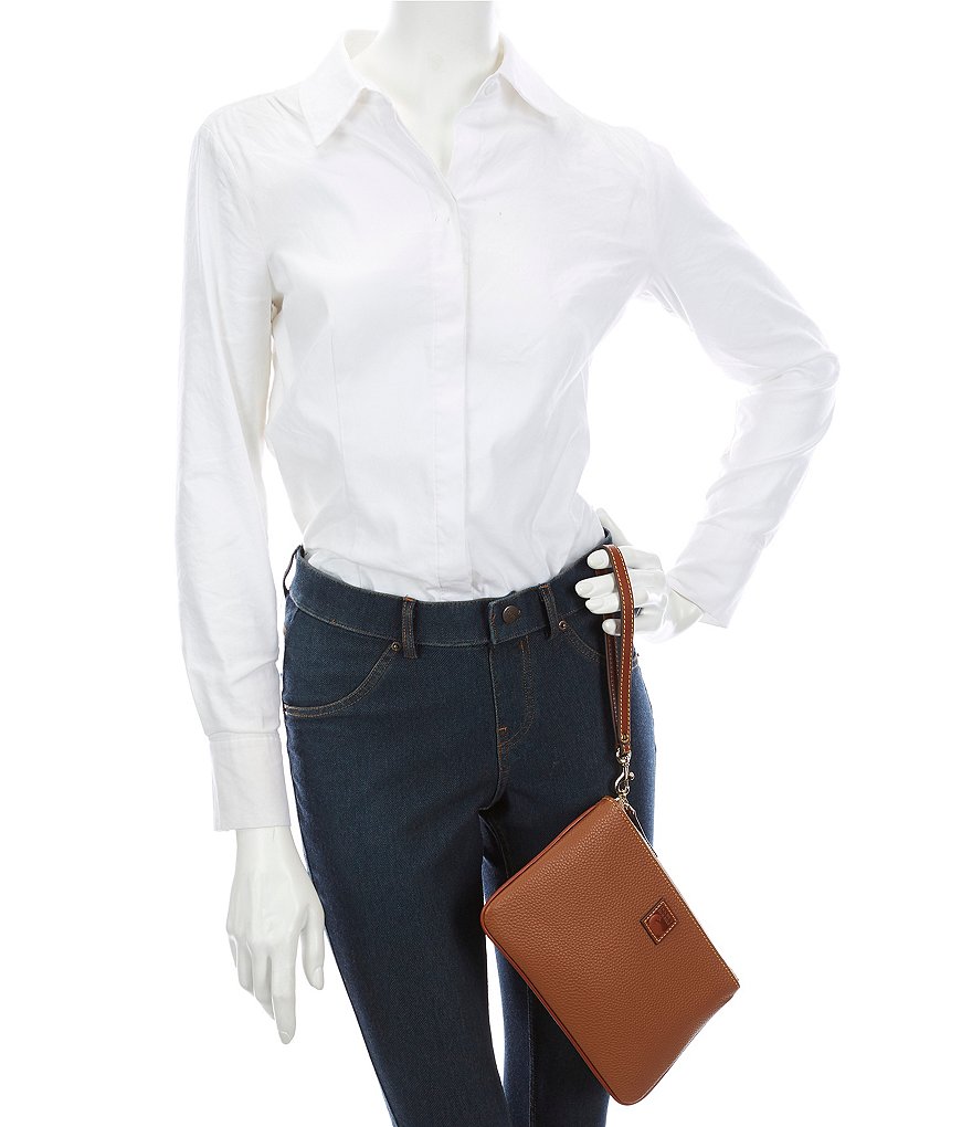 Dooney & Bourke Pebble Collection Large Leather Zippered Wristlet