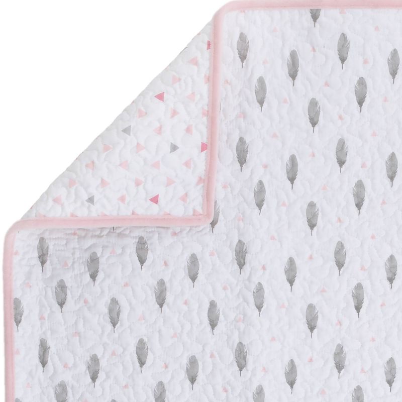 NoJo Aztec Mix & Match 100% Cotton Feather Print Nursery Crib Quilt - Pink/White/Gray