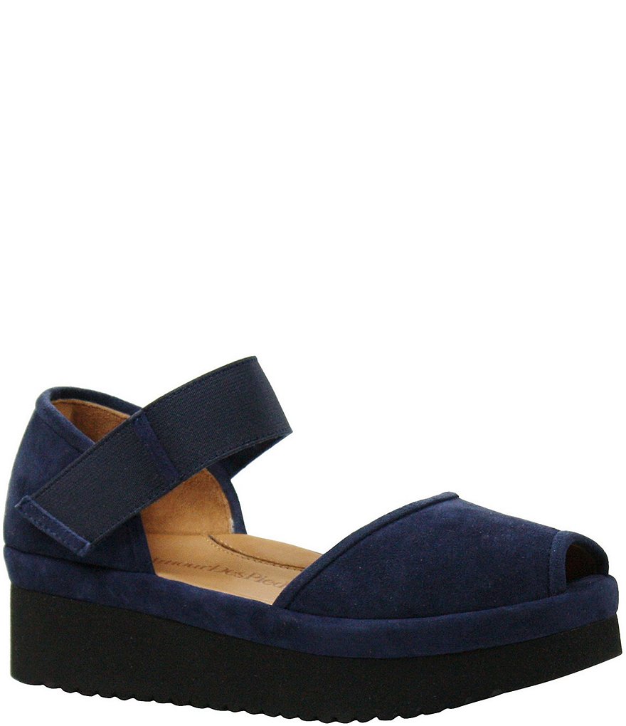 L'Amour Des Pieds Amadour Suede Flatform Sandals