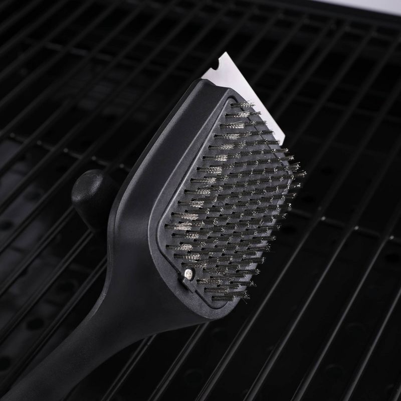 Royal Gourmet 18'' Grill Cleaning Brush and Scraper With Wire Bristles