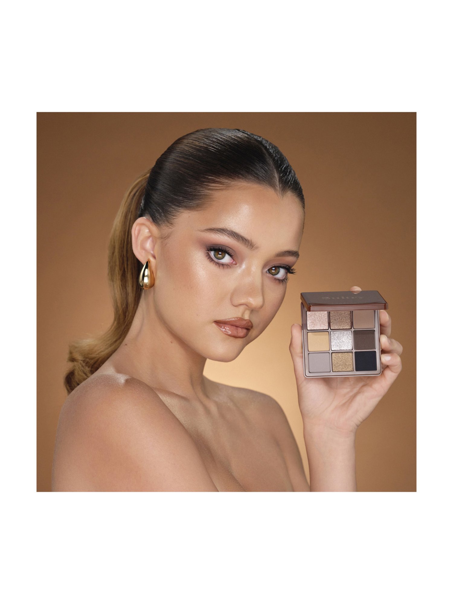 Anastasia Beverly hills Sultry Mini Eyeshadow Palette - 9 gm