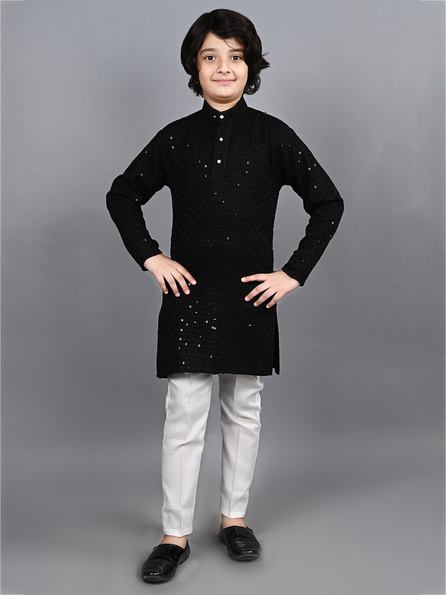 Ahhaaaa Kids Black & White Embellished Full Sleeves Kurta With Pyjamas