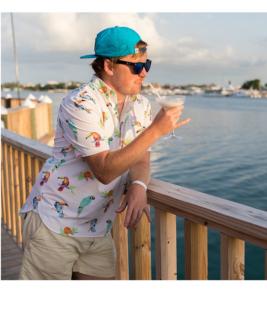 Chubbies The Dude Where's Macaw Short-Sleeve Stretch Shirt