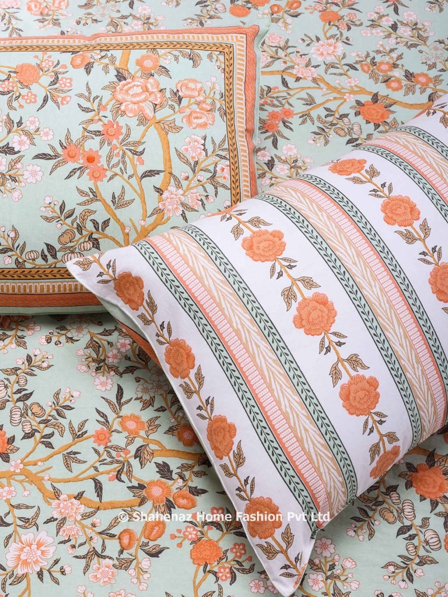 Shahenaz Green & Orange 120 TC Cotton Rama Kashvi Single Bedsheet with 1 Pillow Cover