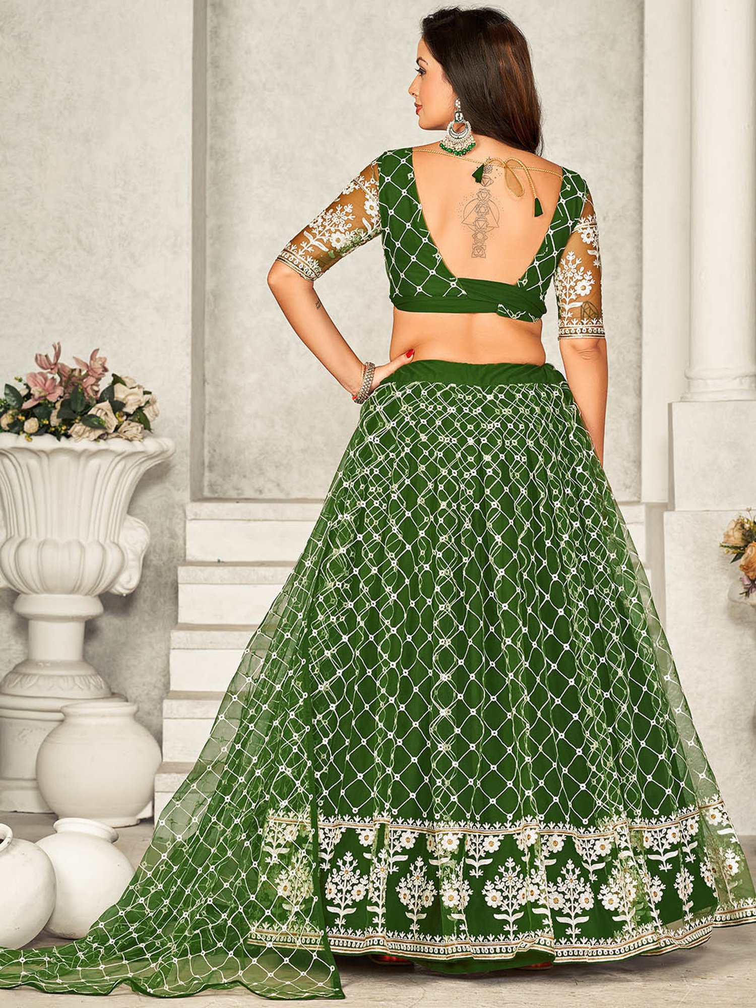 Warthy Ent Green Embroidered Lehenga Choli Set With Dupatta
