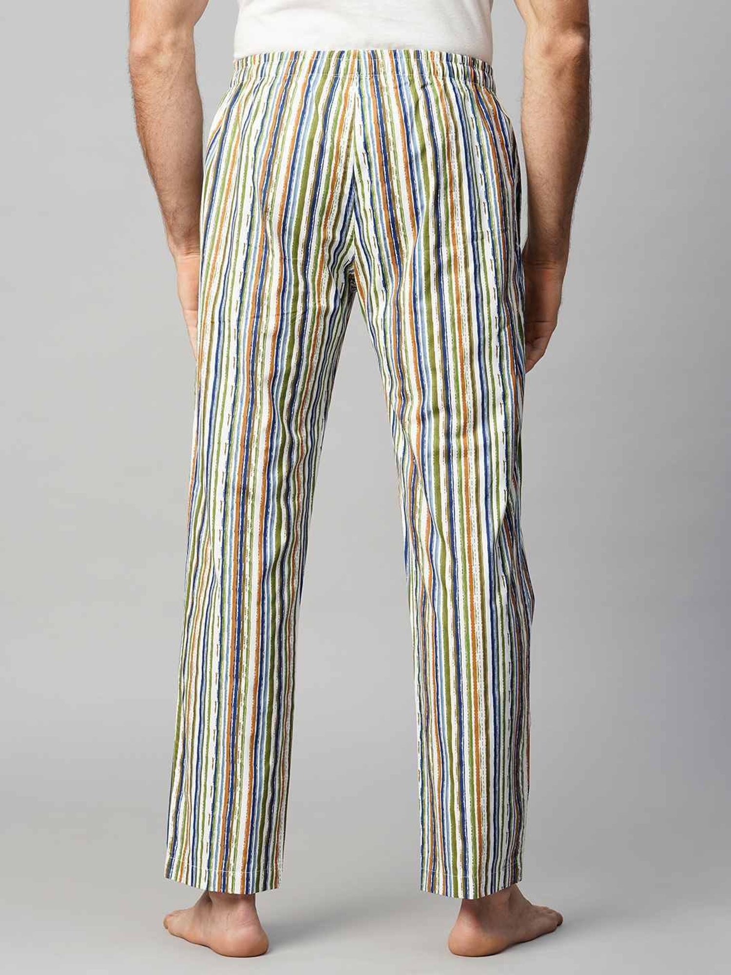 Crimsoune Club White Cotton Regular Fit Printed Lounge Shorts