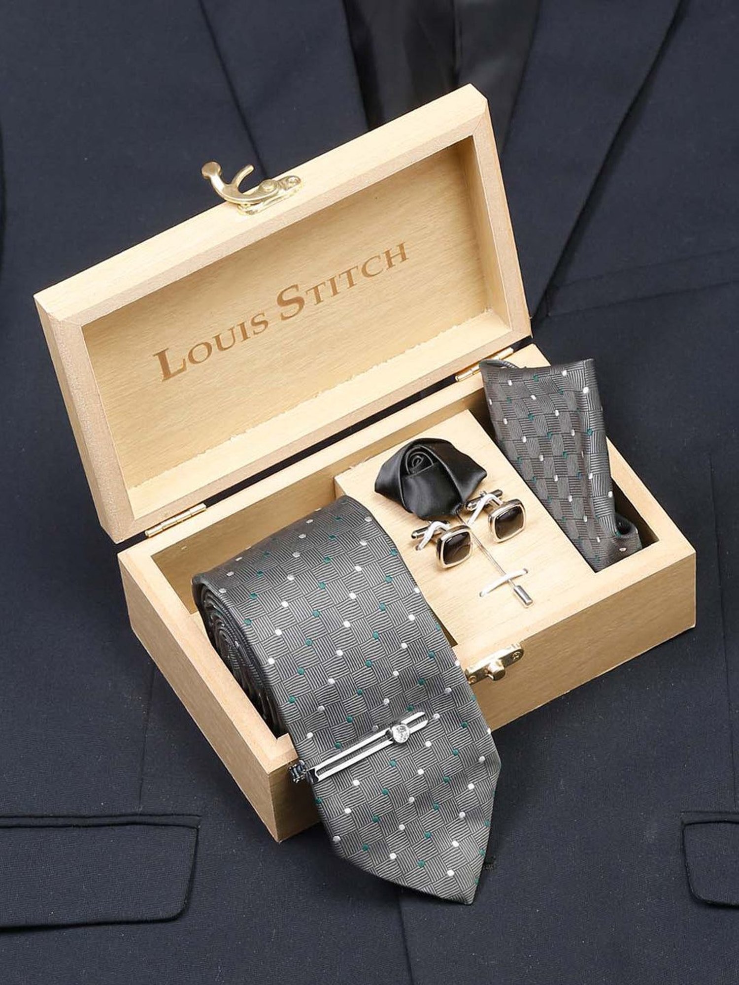 Louis Stitch Grey Textured Necktie Gift Set - Set of 5