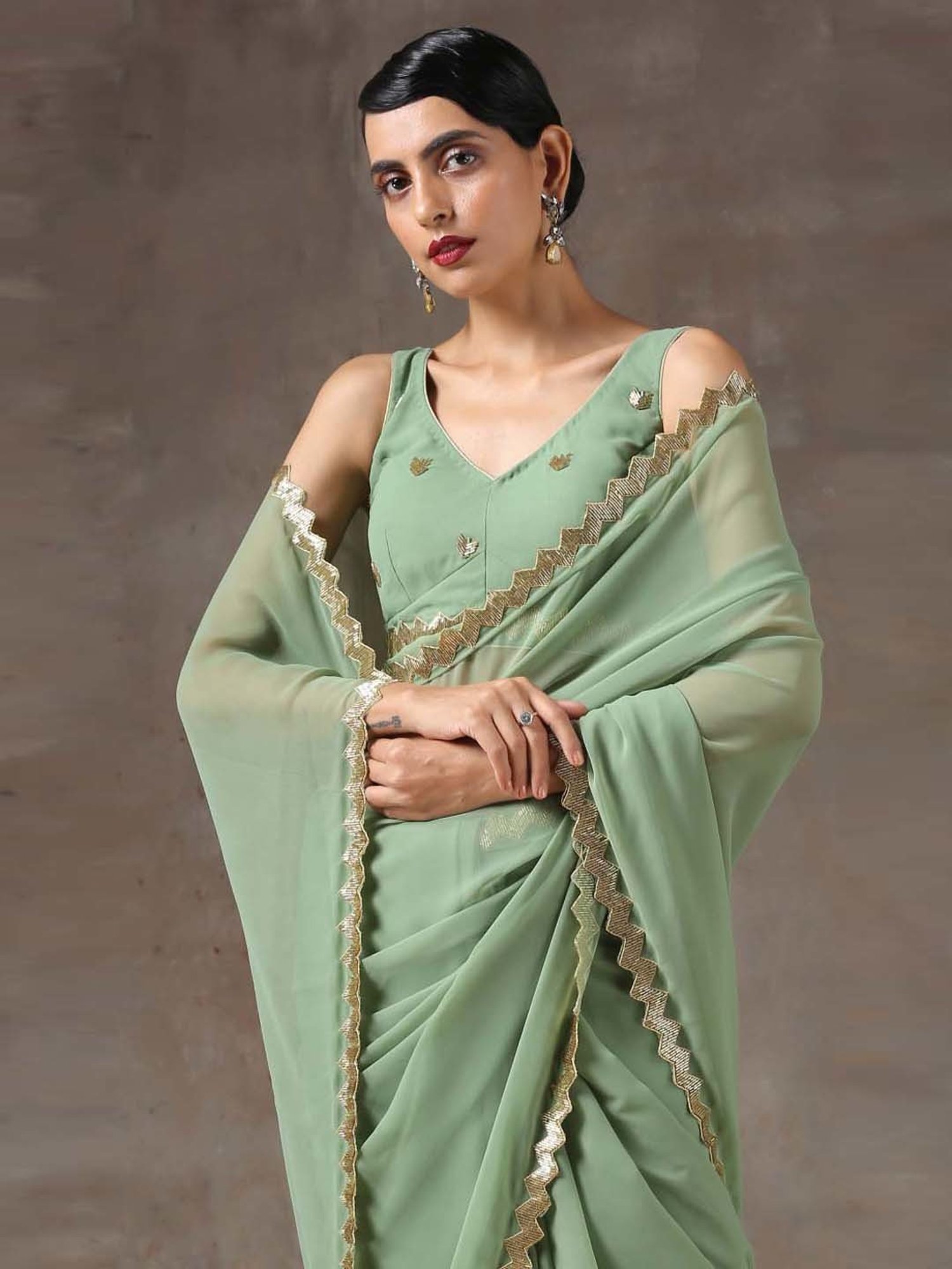 Swtantra Green Embellised Saree With  Embellished Unstitched Self Blouse