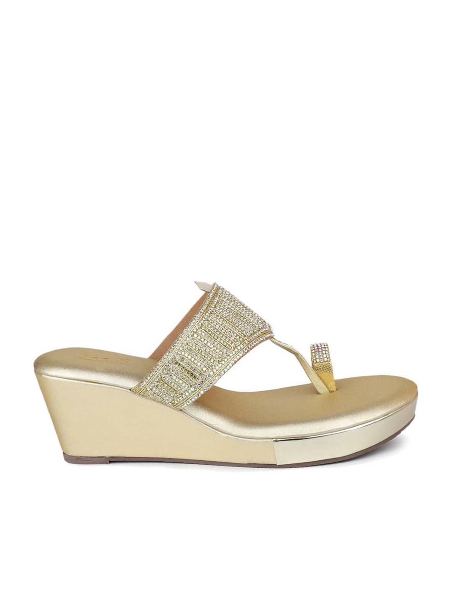 Inc 5 Women's Gold Toe Ring Wedges