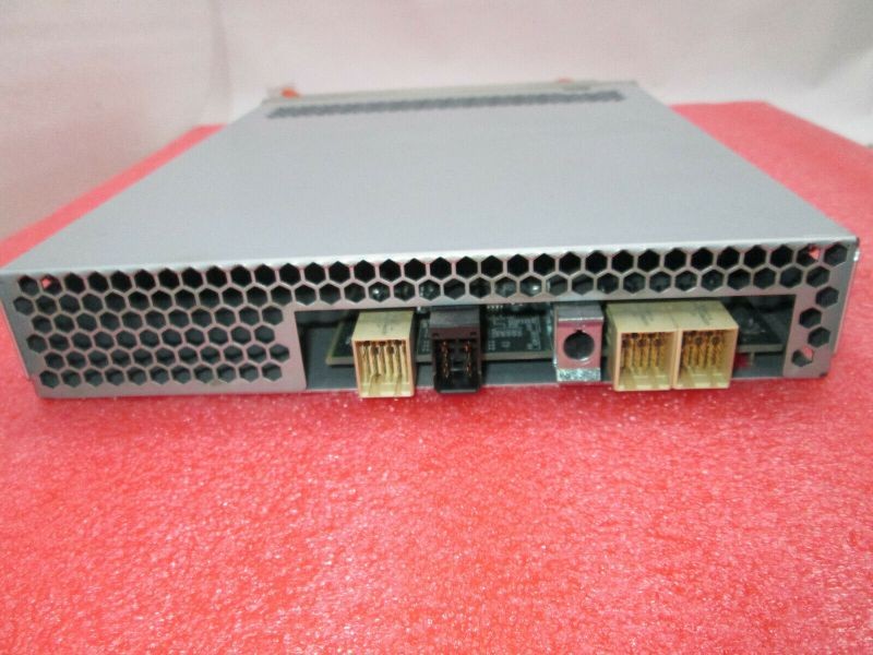 8-bay 3.5" SAS/SATA 6.0 Gb/s miniSAS Trayless Hotswap Tower Silver