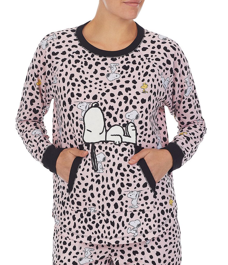 Peanuts Leopard & Snoopy & Woodstock Printed French Terry Long Sleeve Crew Neck Coordinating Sleep Top