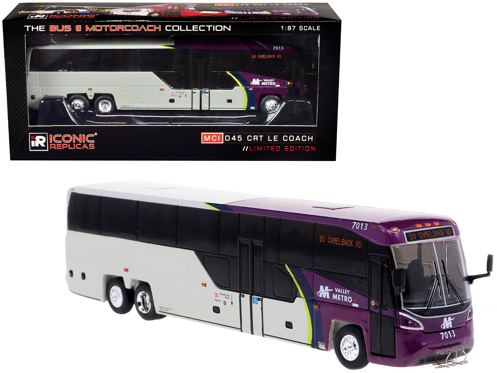 MCI Classic City Bus Plain White "Vintage Bus & Motorcoach Collection" 1/87 Diecast Model by Iconic Replicas