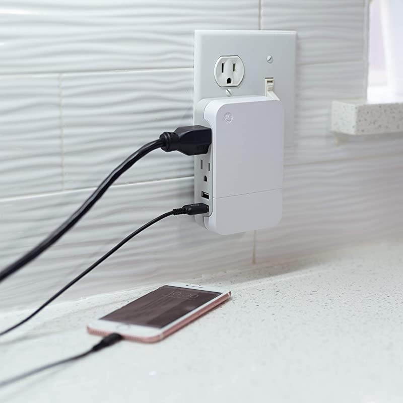 Pro 2-Outlet + 2 USB Side-Access Sur Protector, White, 2.4A/12W, 560 Joules, White, 31711