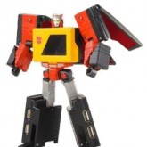 Transforms into a working USB hub. In robot mode, his chest has the space to fit one of the original Generation 1 Autobot cassettesThis transformable USB Hub was initially planned for a September 2009