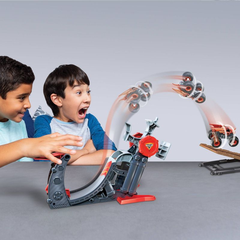 Monster Jam - Stunt Ps - Bakugan