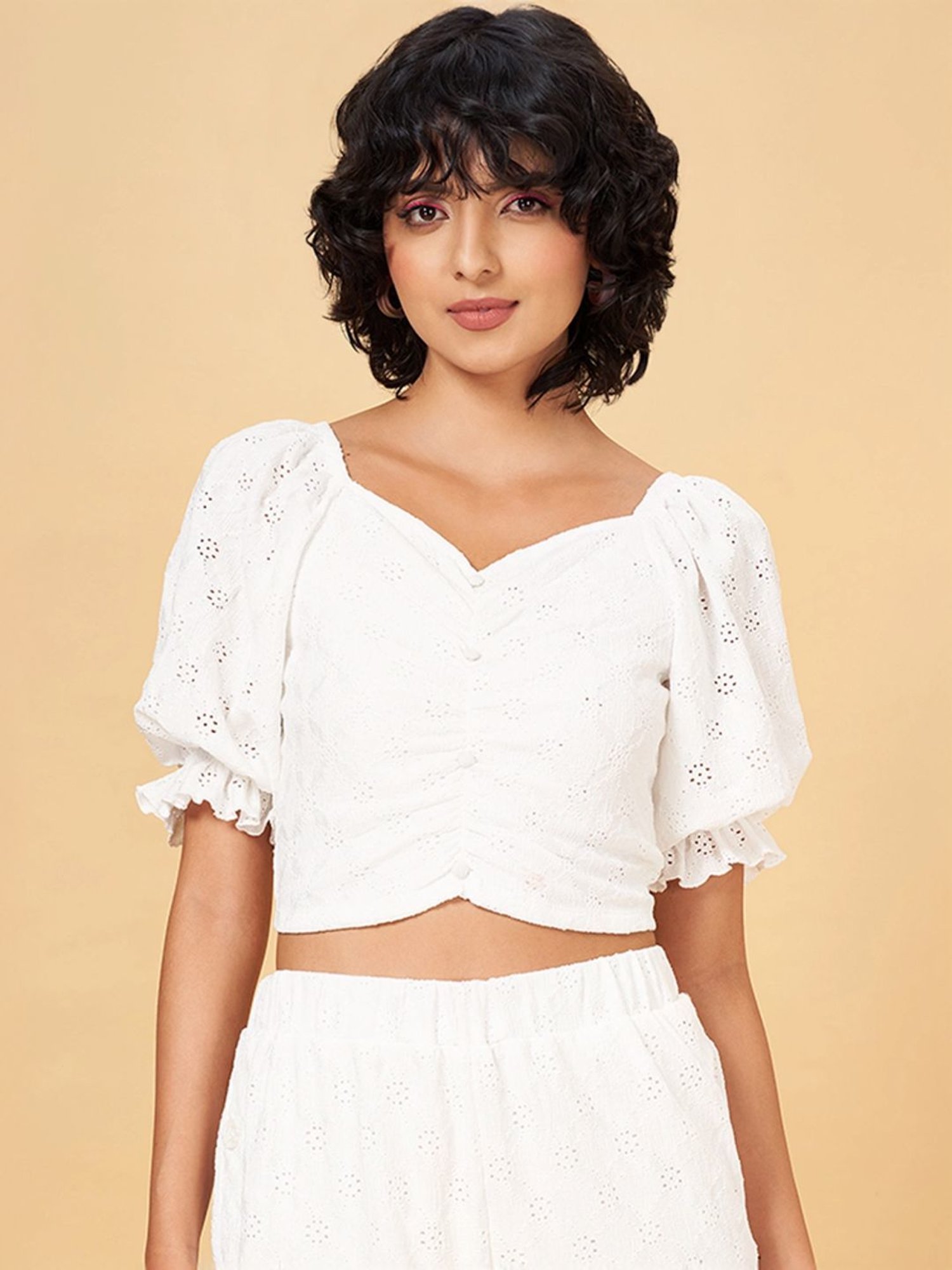 People by Pantaloons White Self Pattern Crop Top