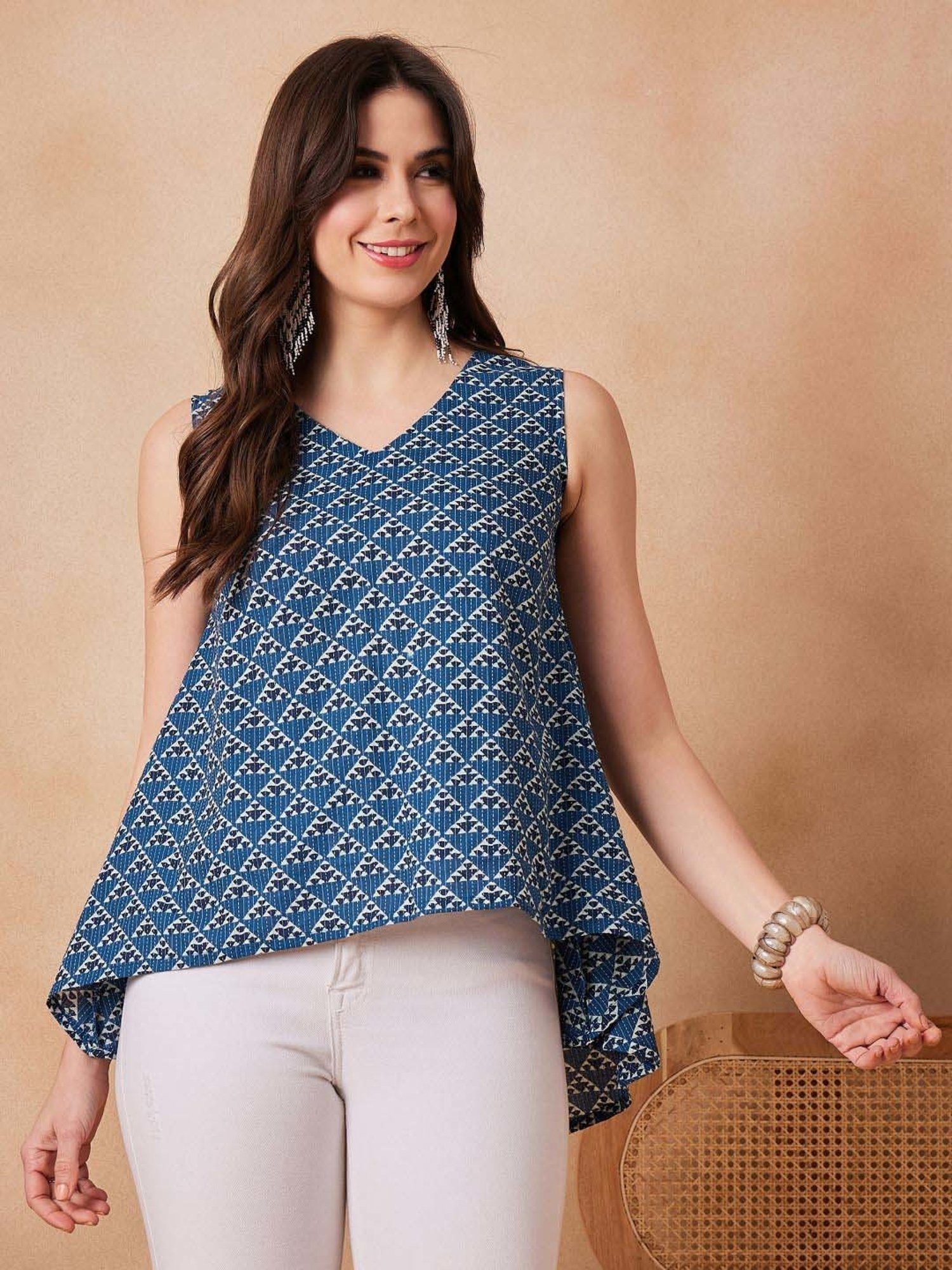 Inweave Blue Cotton Printed Top