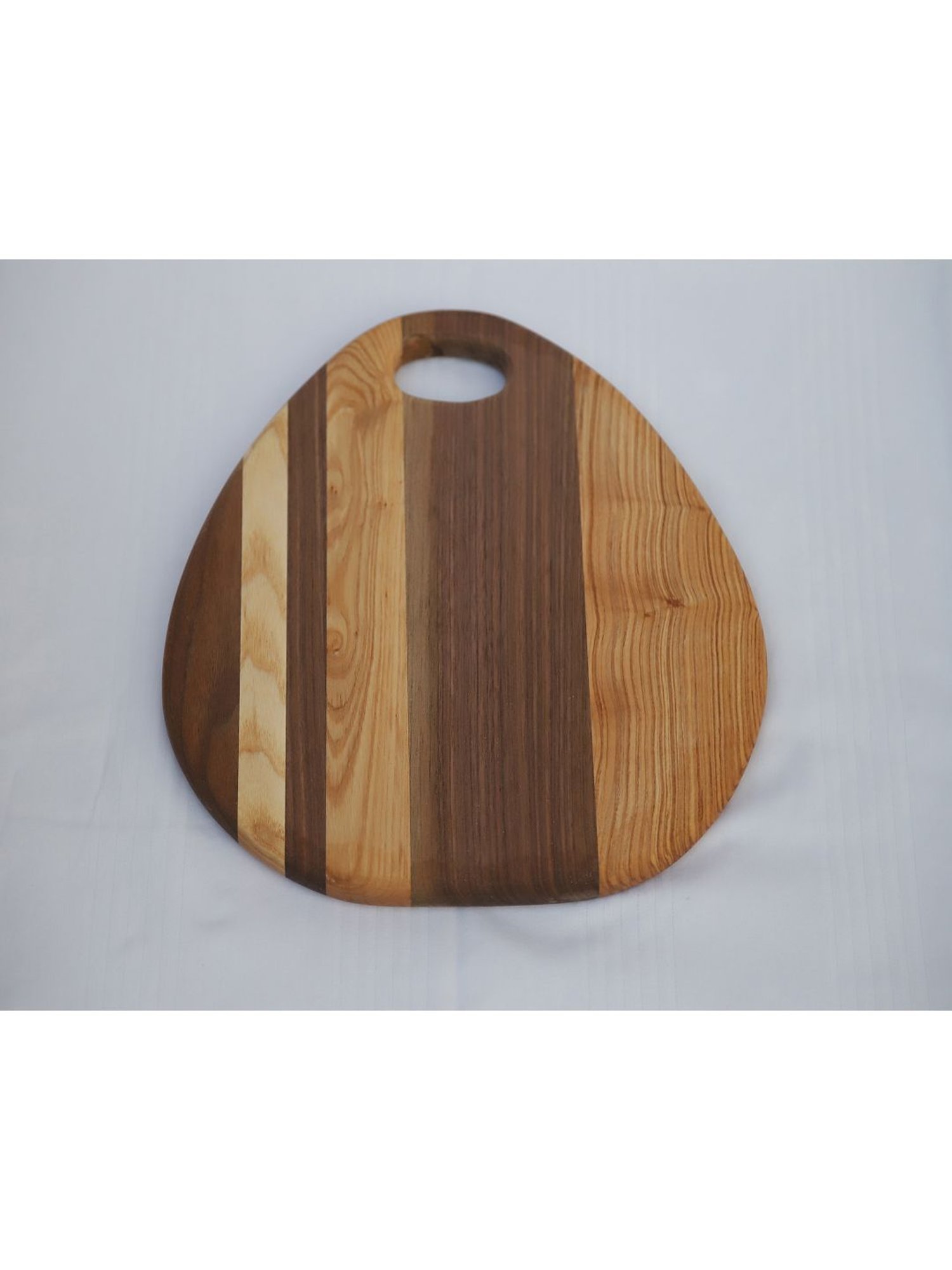 ICRAFT Aura Brown & Cream Walnut Wood Chopping Board - Set of 1
