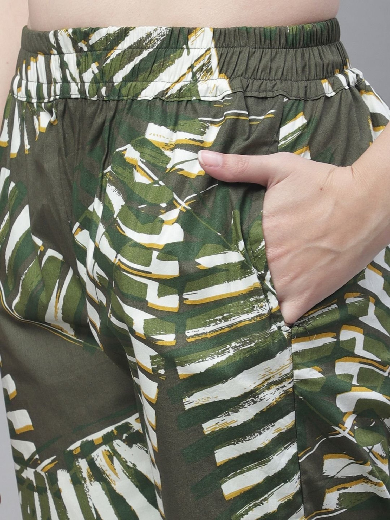 TAG 7 Green Cotton Printed Shirt Pyjama Set