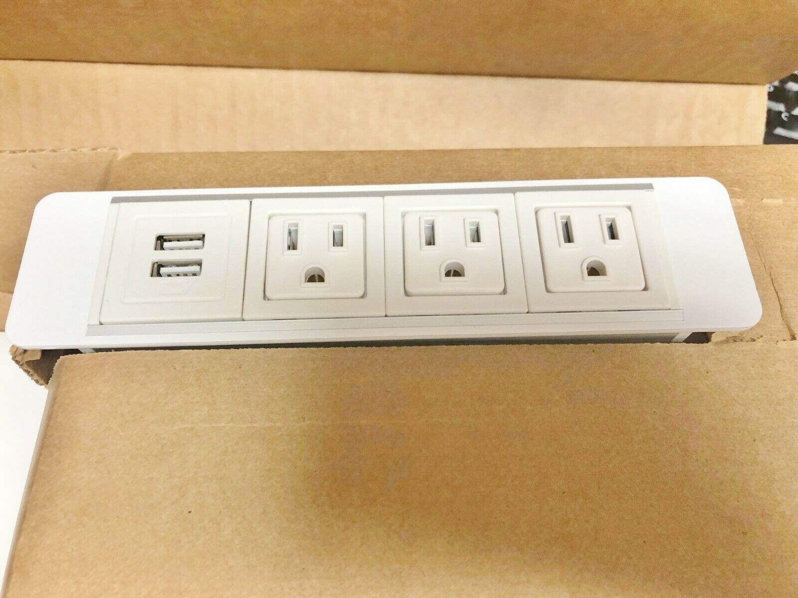 Byrne Interlink IQ, Axil ZLS, white Outlet USB  #9846