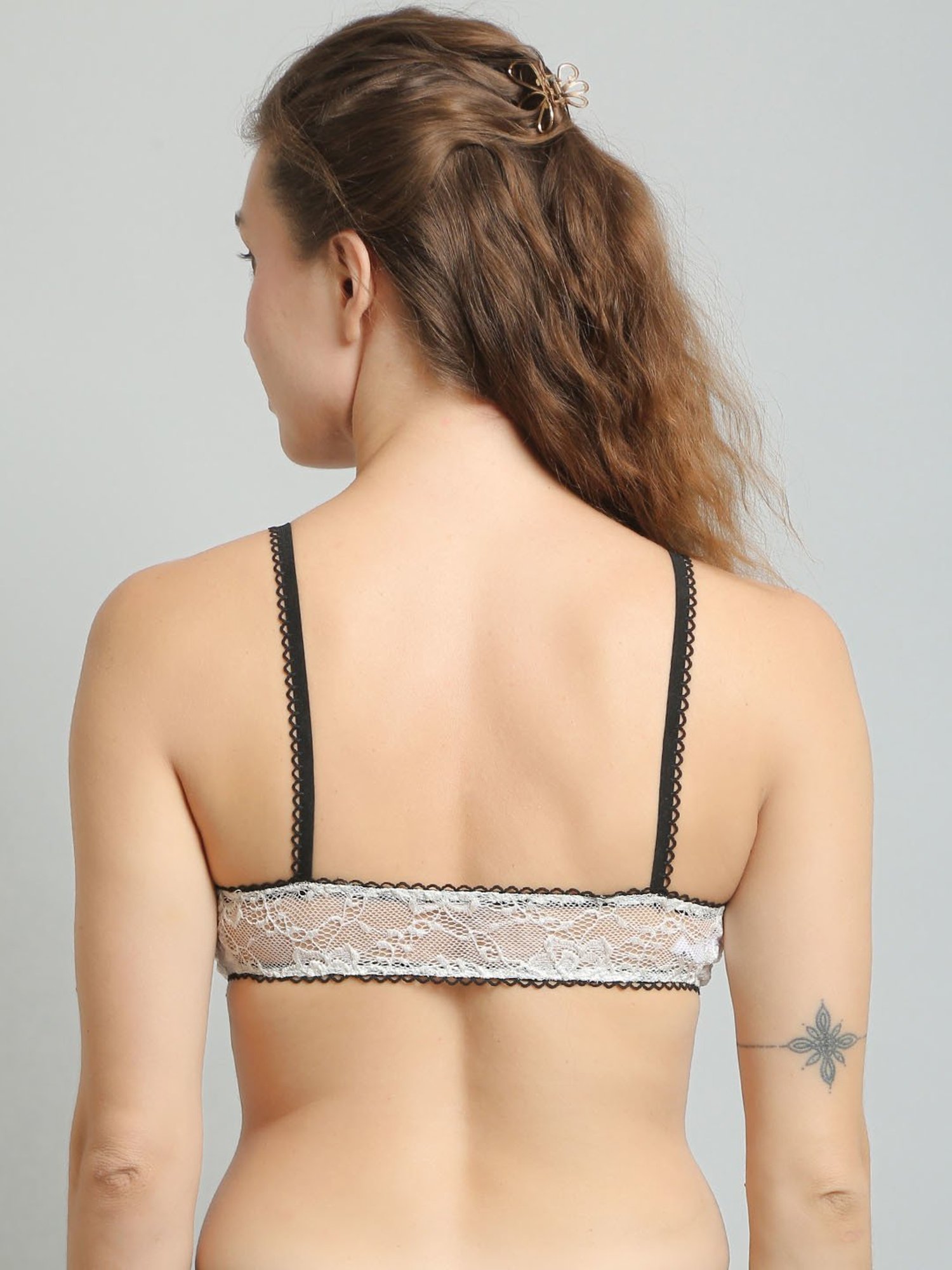 N-Gal White Lace Full Coverage Non-Wired Bralette