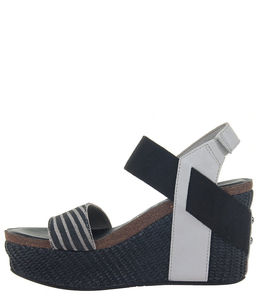 OTBT Bushnell Animal Print Detail Platform Wedge Sandals