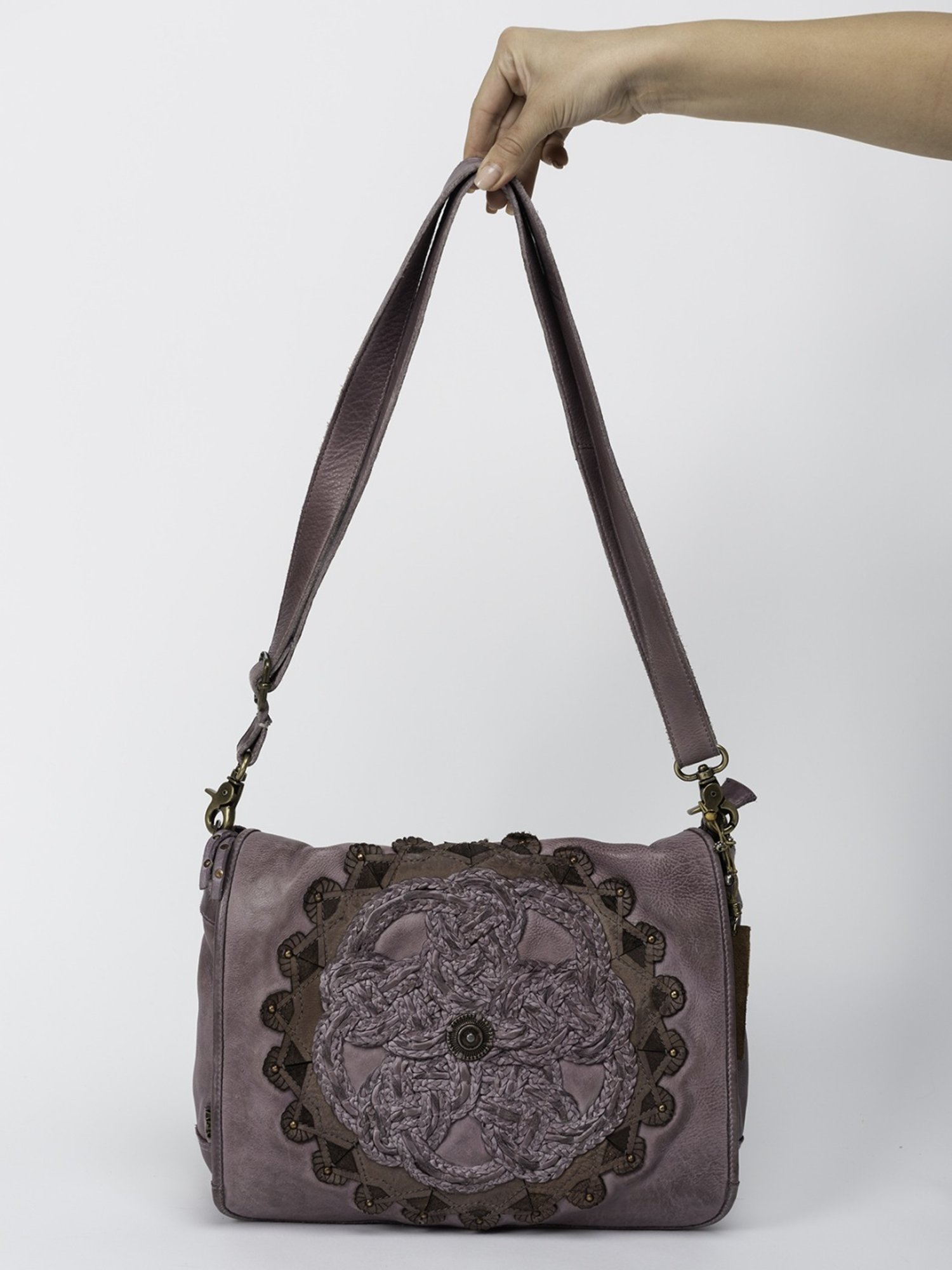 Art N Vintage Parma Quail Purple Leather Textured Medium Sling Handbag