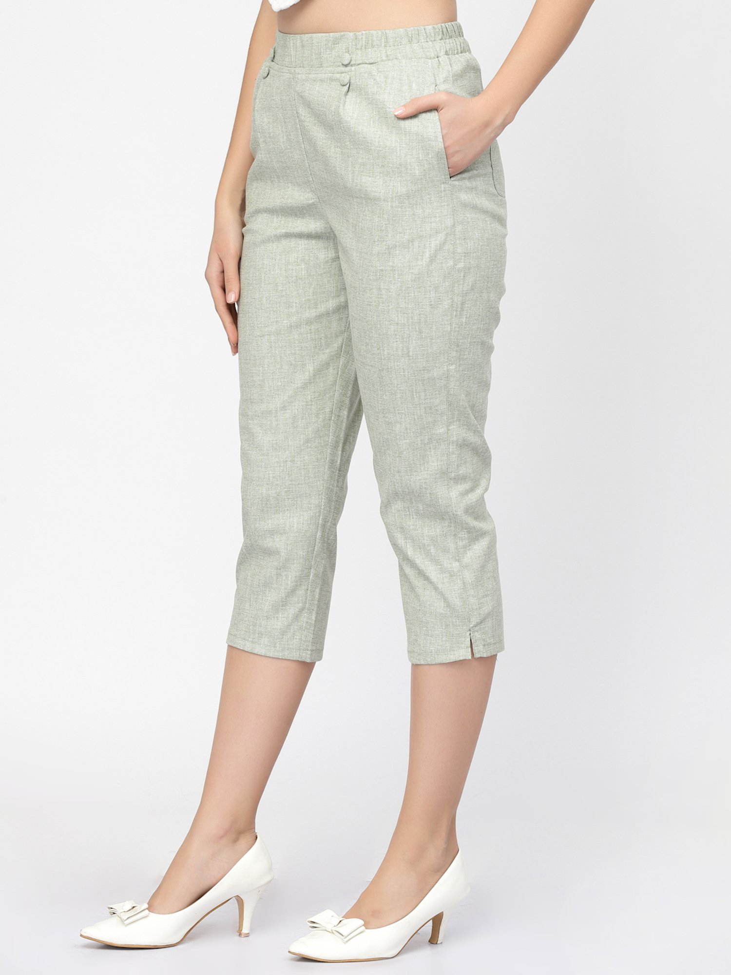 Westwood Olive Relaxed Fit Mid Rise Crop Pants