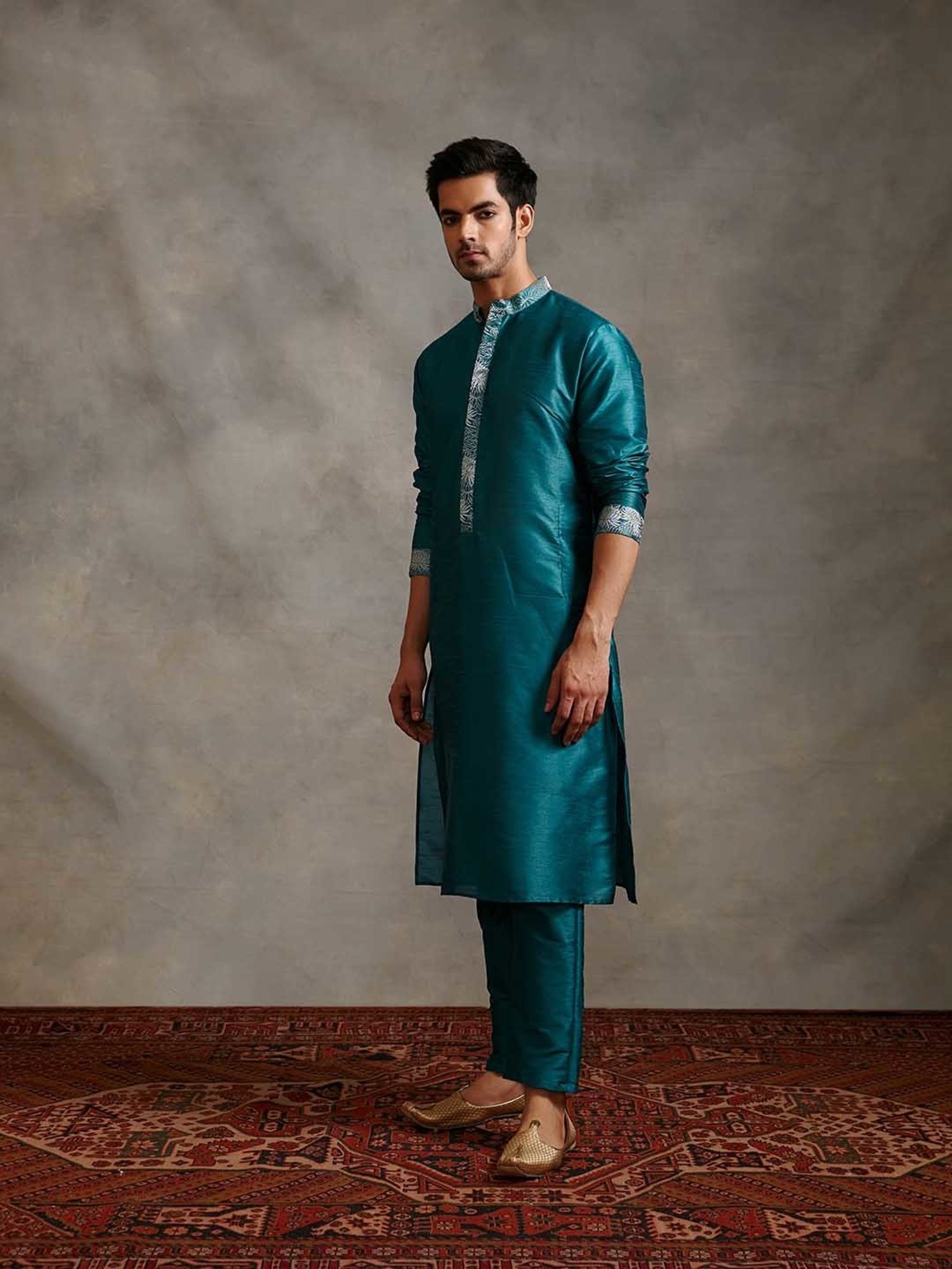 Abhishti Teal Regular Fit Banarasi Kurta & Straight Pants