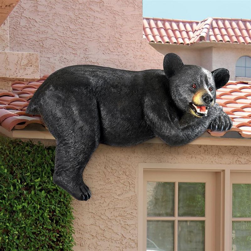 Design Toscano Lemont The Lovable Lounger Black Bear Statue