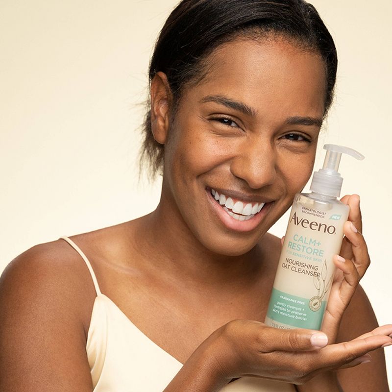 Aveeno Calm and Restore Nourishing Oat Cleanser - 7.8 fl oz