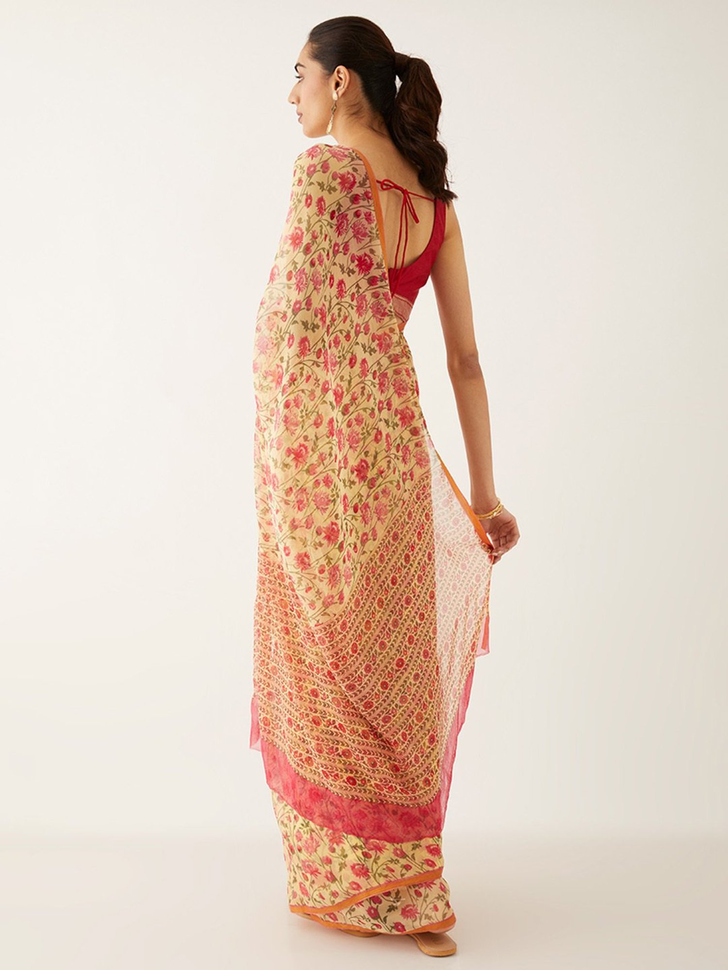 Taneira Light Yellow Floral Print Saree With Unstitched Blouse