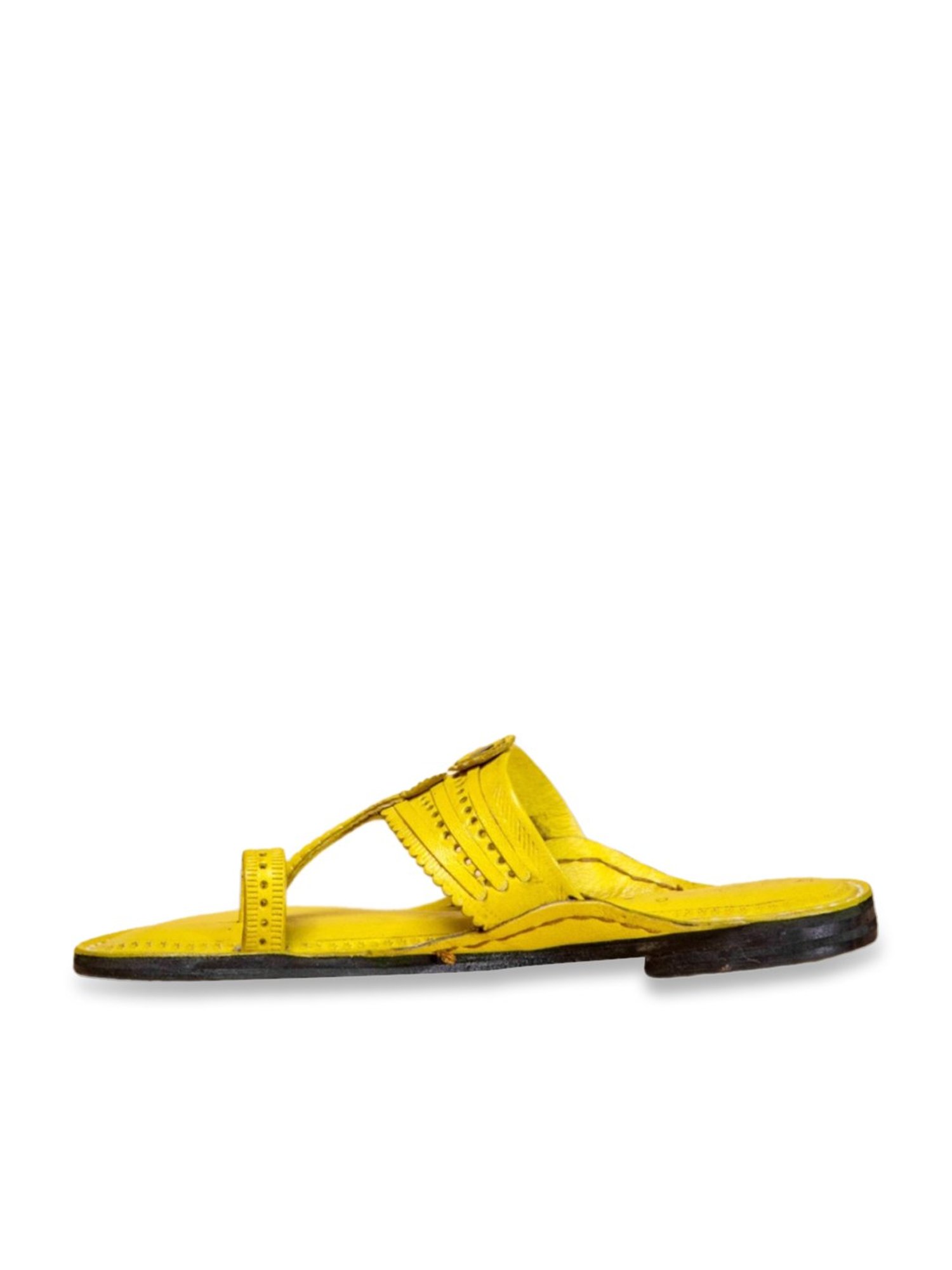 Kalapuri Women's Yellow Kolhapuri Sandals