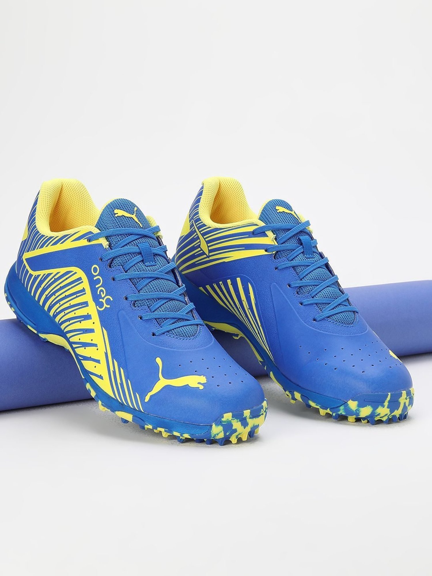 Nivia Men's Track and field-100 Orange Cricket Shoes