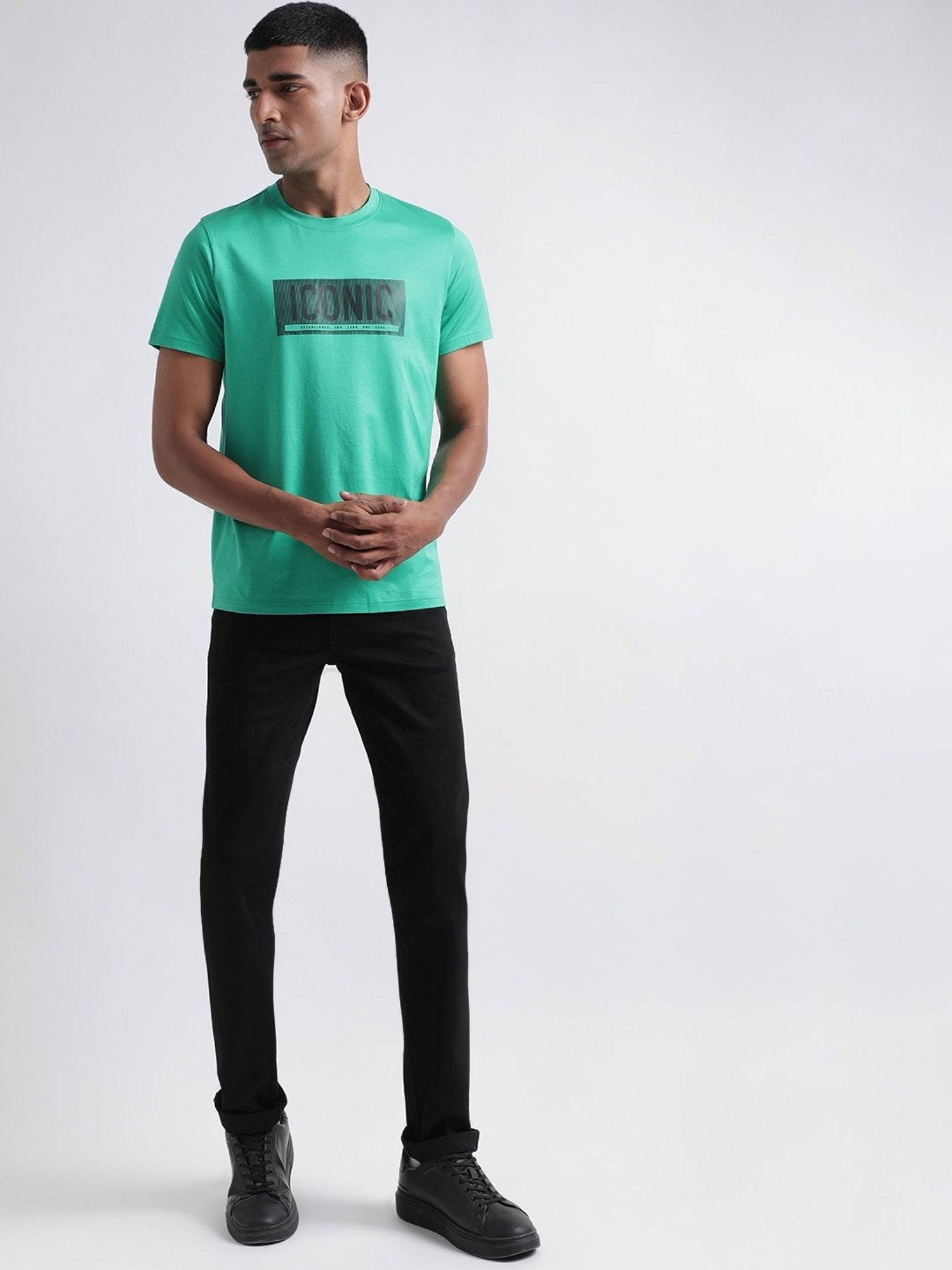 Iconic Men Printed Regular Fit Cotton T-shirt