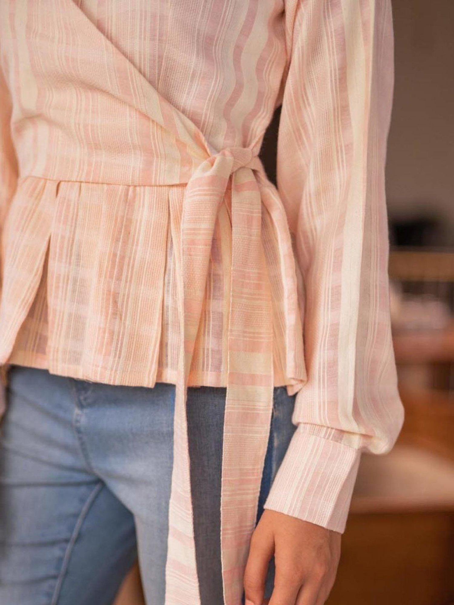 BInfinite Pink Button Front Knot Side Shirt