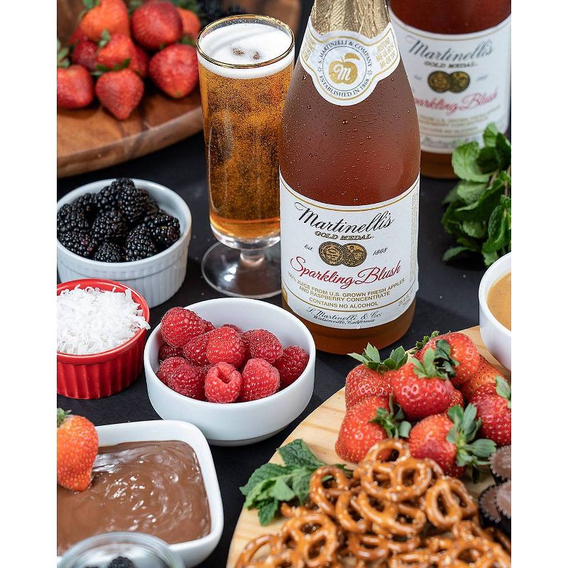 Martinelli's Sparkling Blush 100% Juice - 25.4 fl oz Bottle