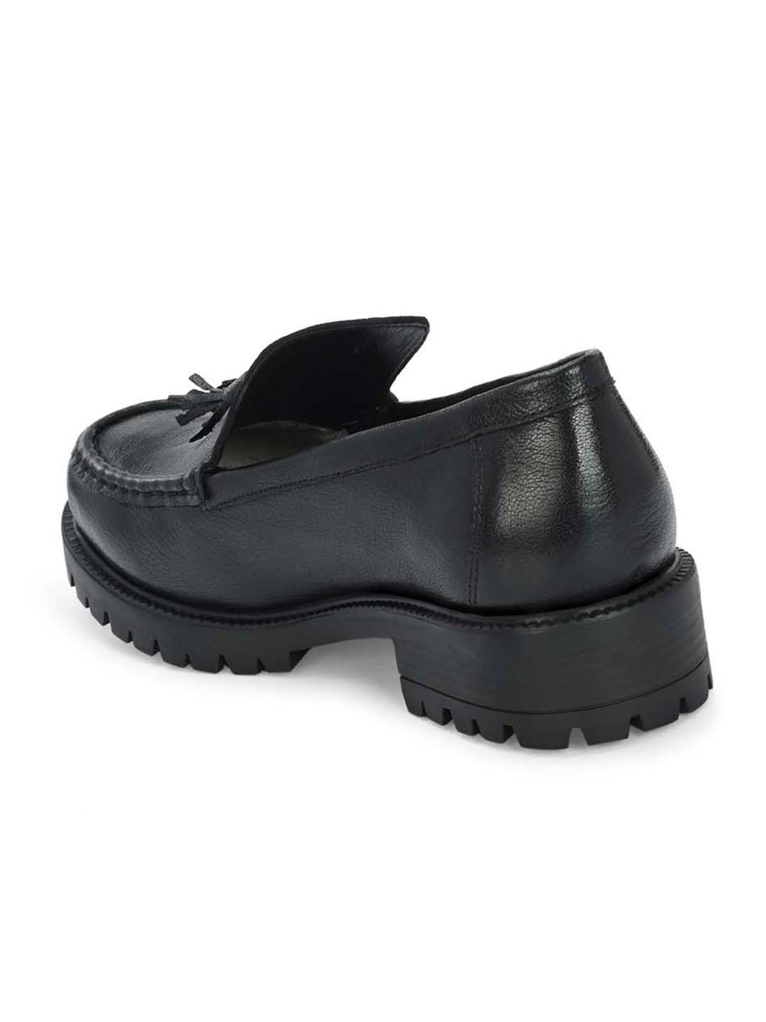 Carlo Romano Women's Black Casual Moccasins