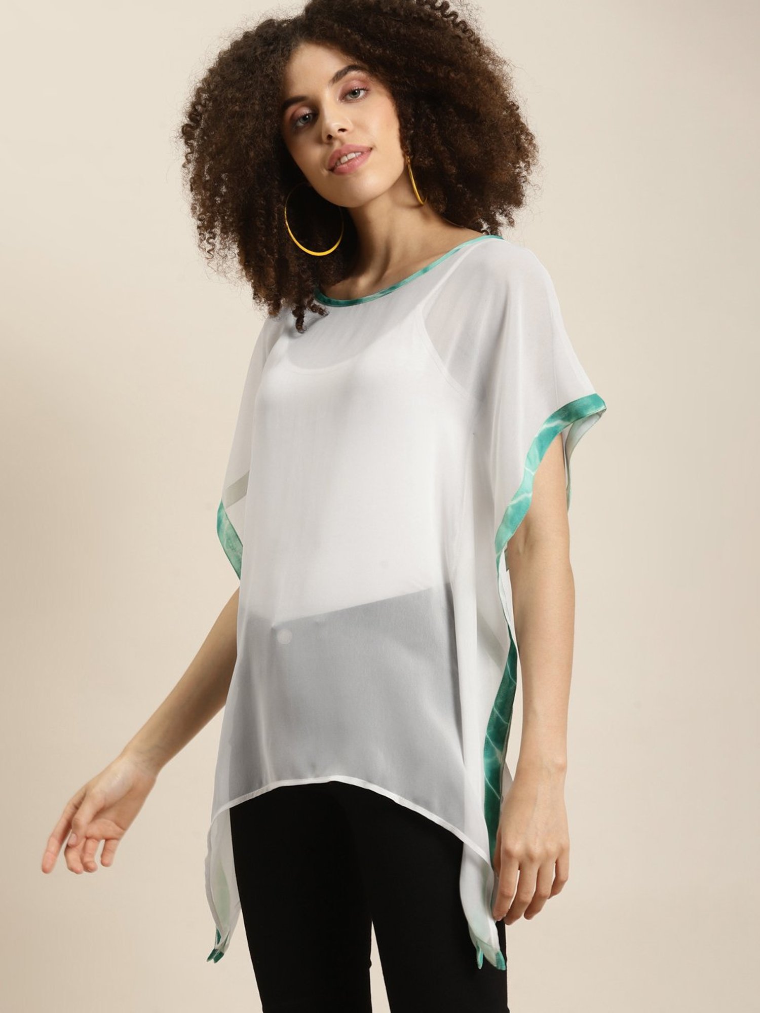Qurvii White Kaftan Top