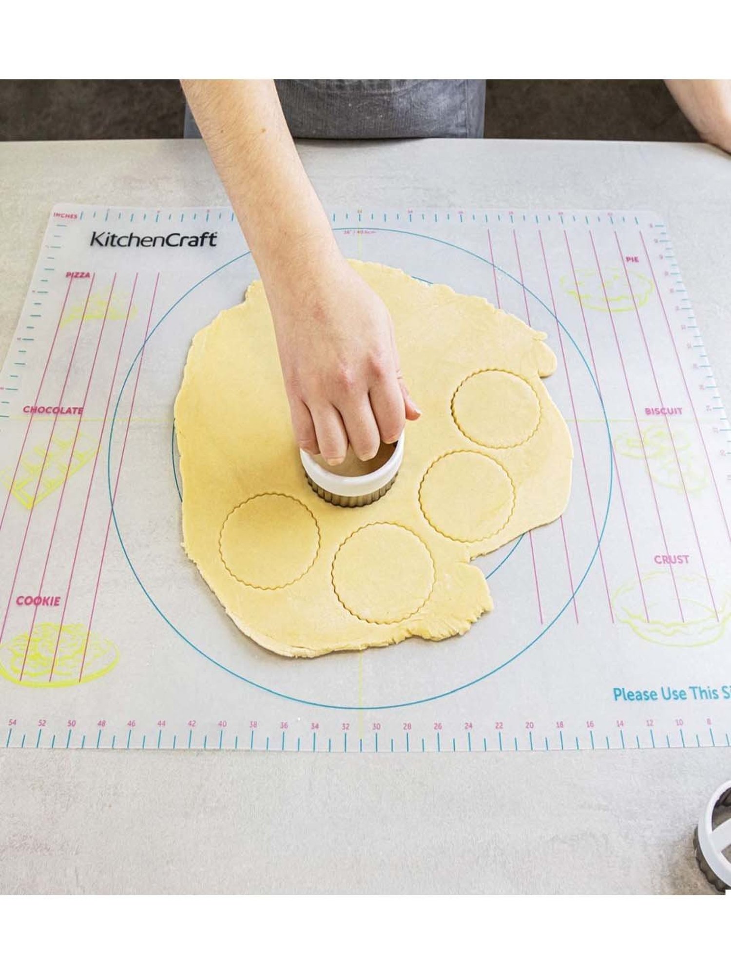 KitchenCraft White Plastic Non-Stick Pastry Mat