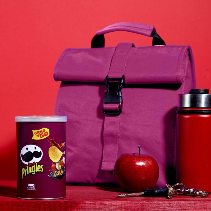 Pringles Grab & Go Large BBQ Potato Crips Chips - 2.5oz