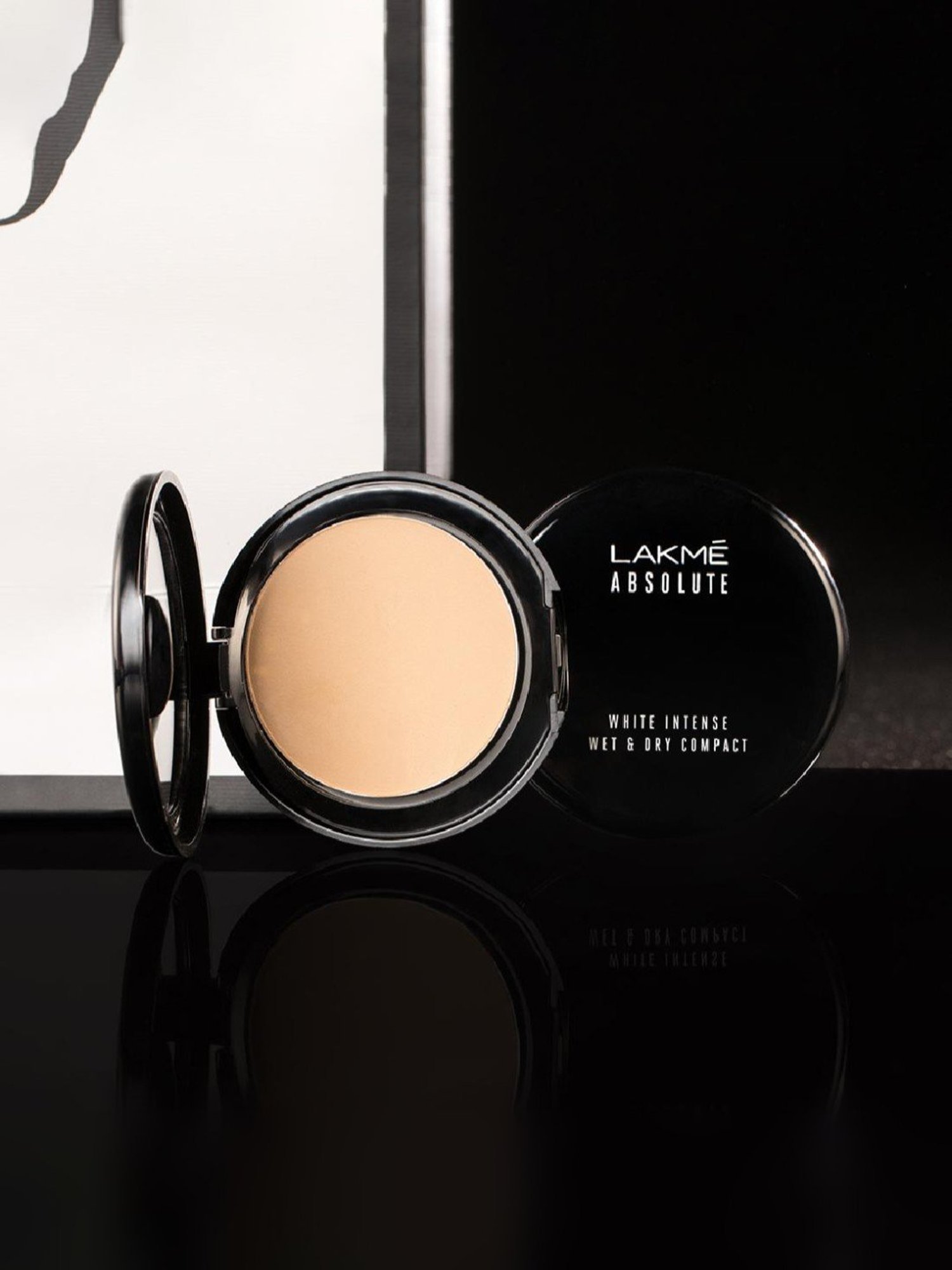 Lakme Dual Finish Compact (Wet & Dry) Rose Fair - 9 gm